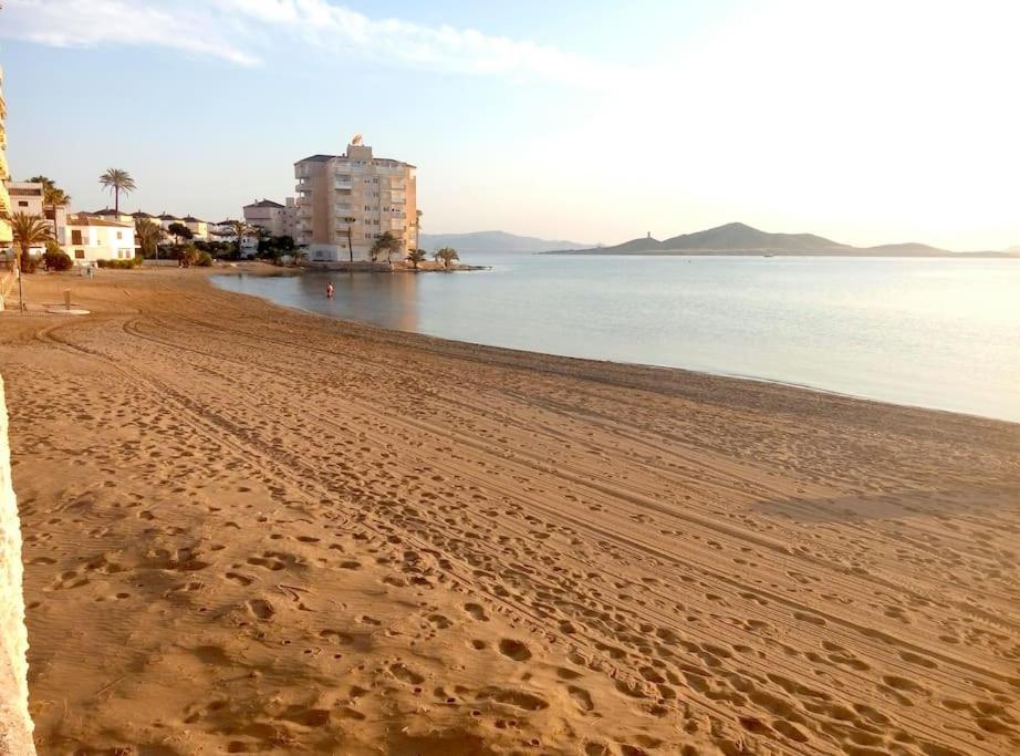 Apartamento En Primera Linea De Playa Мурсия Екстериор снимка